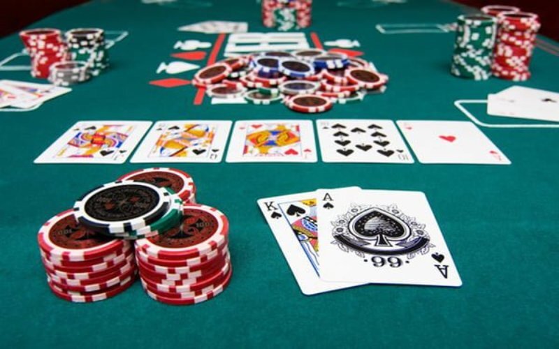 Luật đánh tiến lên trực tuyến